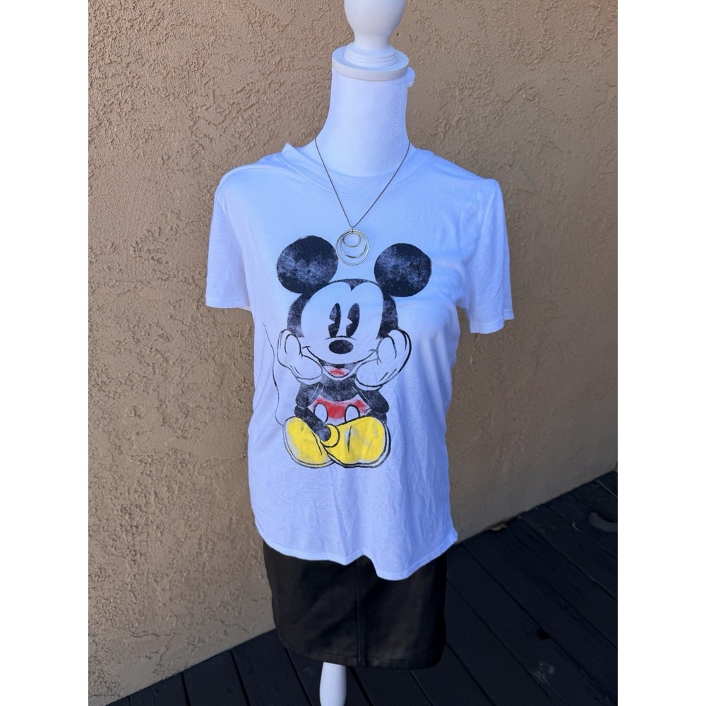 Disney Ladies Licensed Mickey Mouse Short Sleeve Tee with Embroidery Size MEDIUM